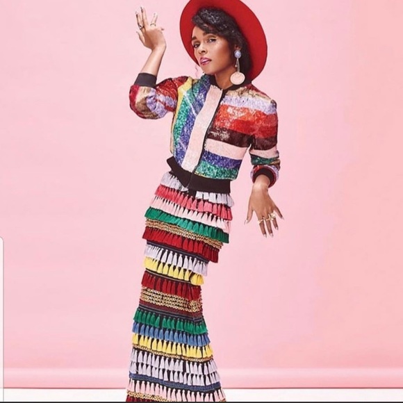 Meet your Posher, ๐๐Posh Ambassador II - Picture 5 of 16